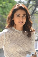 Shriya Saran Latest Photos